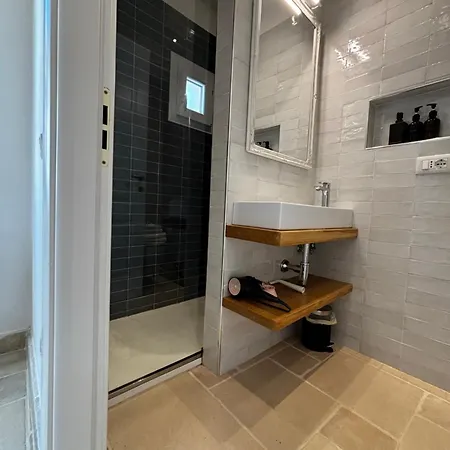 Ventidue - Fronte Mare Lerici